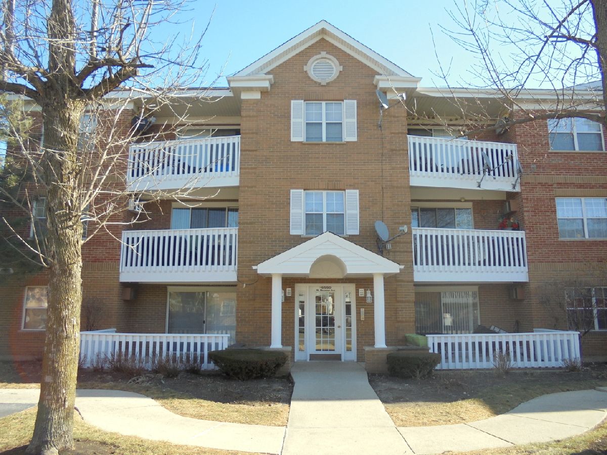 Condominiums Rented Arbor Lane Condos Chicago Illinois, 6550 Belmont