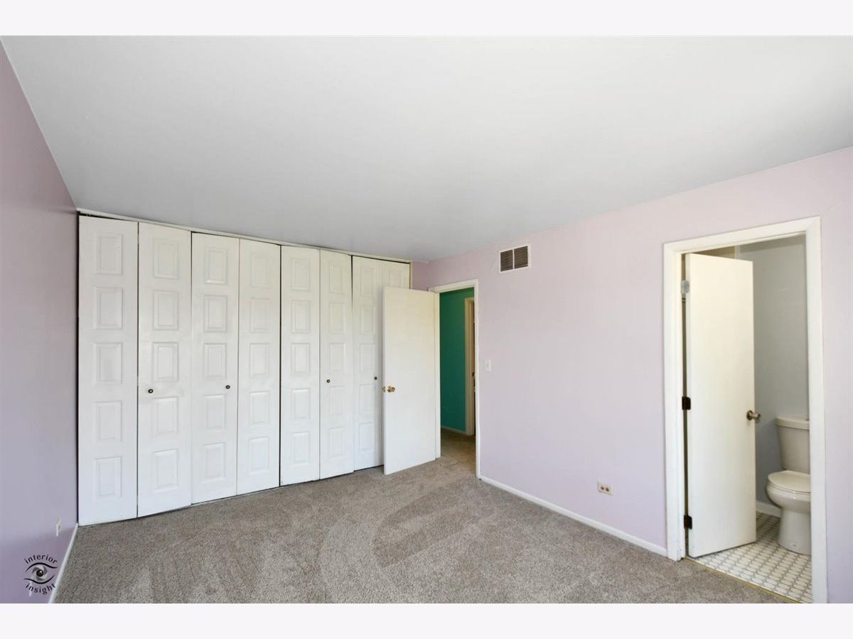 Townhomes Sold Beverly Glen Downers Grove Illinois, 1986 Loomes