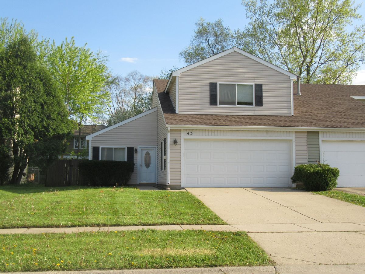 Condos & Townhomes Rented Summerset Buffalo Grove Illinois, 43 Buckingham