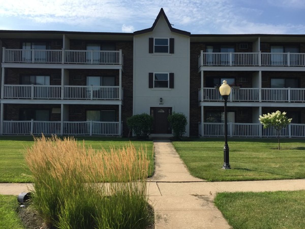 Condominiums Rented Willows Of Fox Valley Aurora Illinois, 243 Gregory