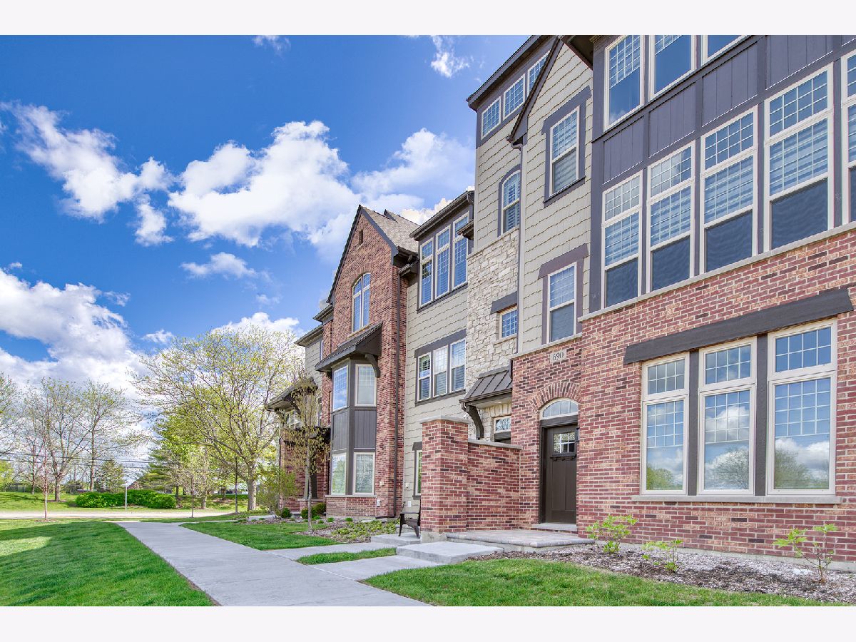 Townhomes Sold Parkside Of Libertyville Libertyville Illinois, 690 Parkside
