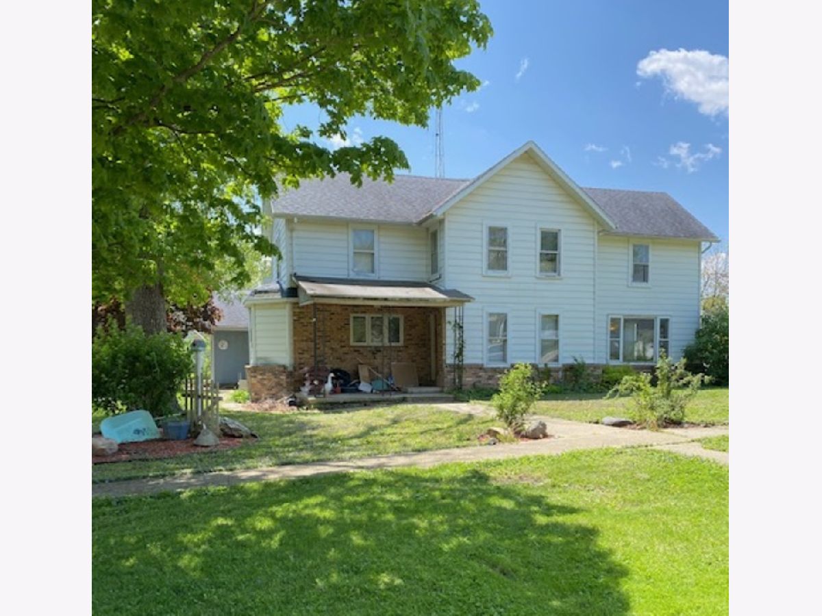  Sold Kempton Illinois, 406 Main