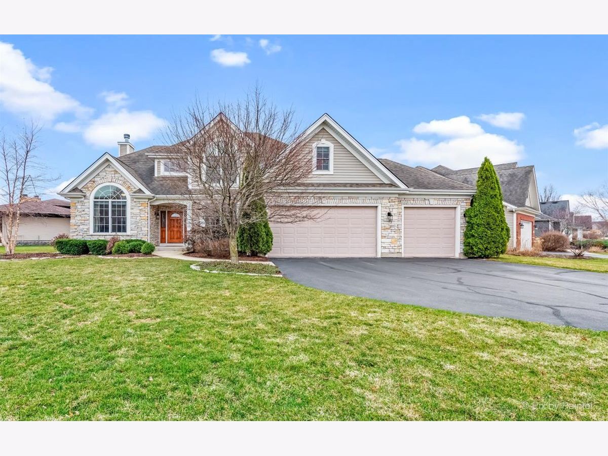 Homes & Townhomes Rented Blackberry Creek Elburn Illinois, 1391 Seaton