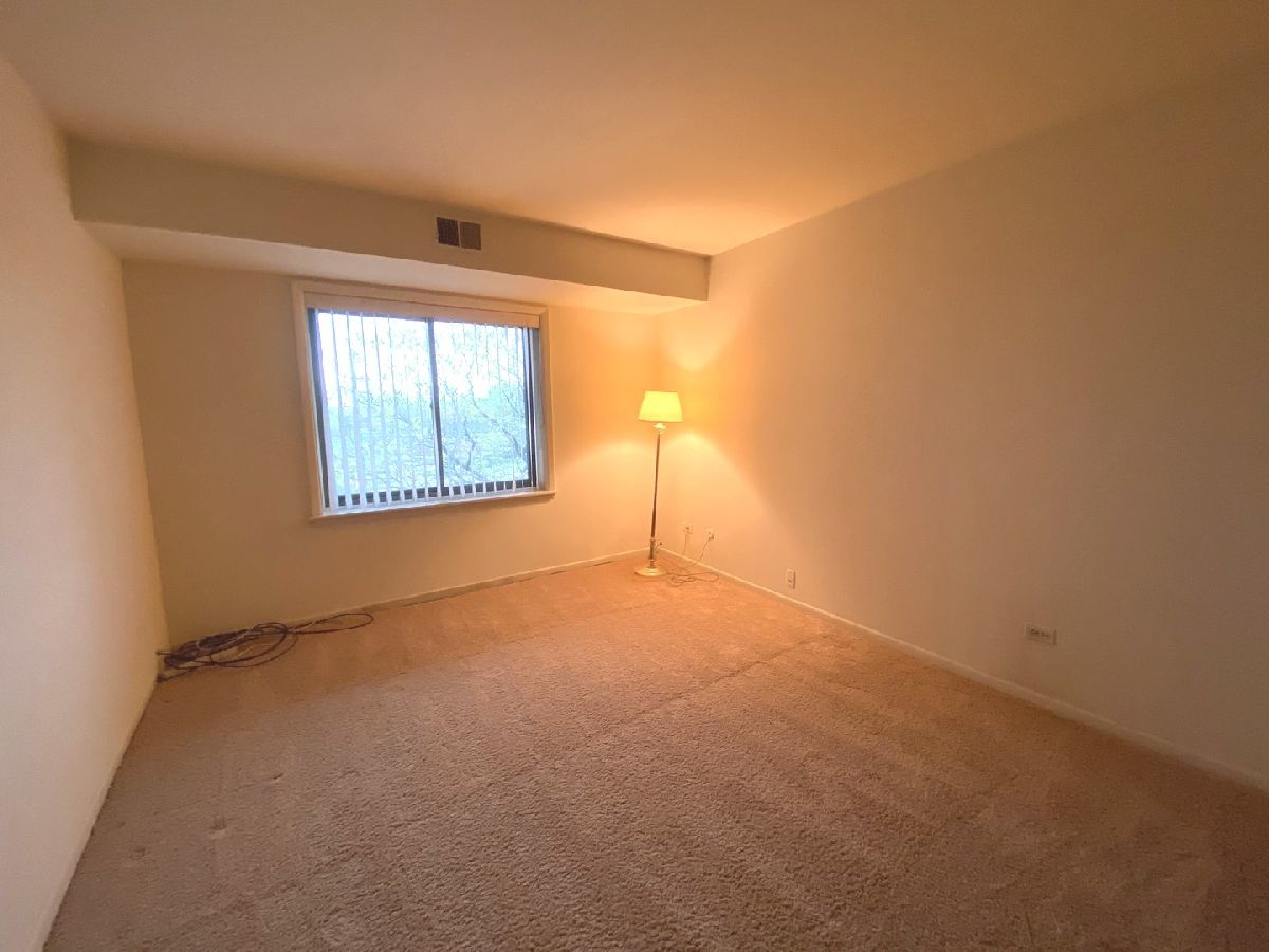 Condominiums Sold Tiffany North Skokie Illinois, 9200 Niles Center