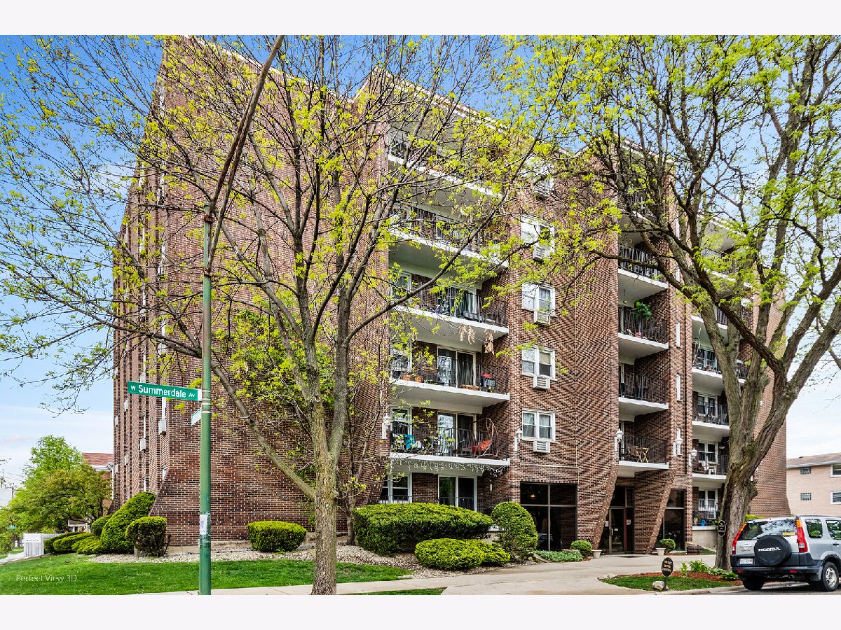 Condominiums Sold Mason Manor Chicago Illinois, 8748 Summerdale