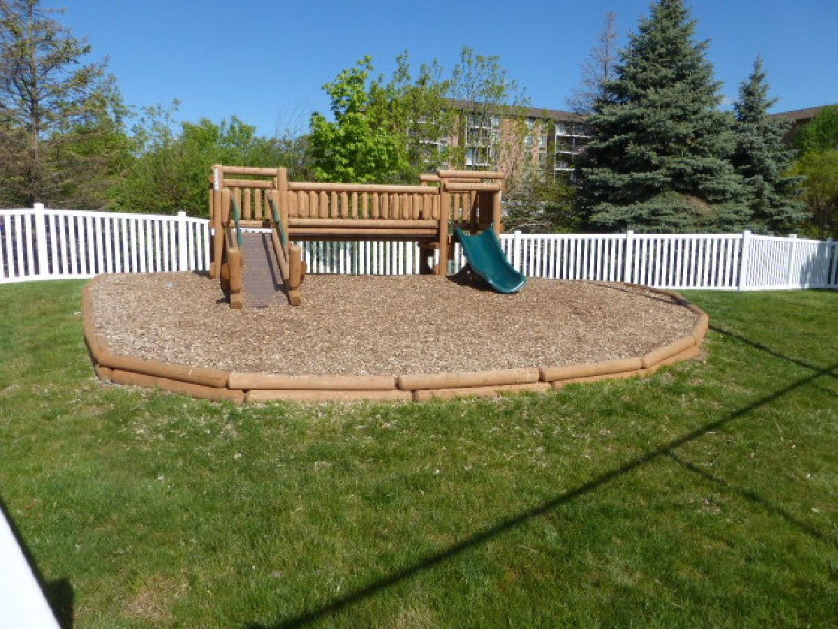 Condominiums Sold The Xxi Schaumburg Illinois, 21 Kristin