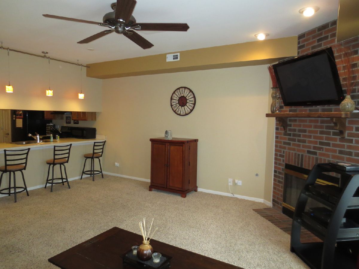 Townhomes Rented Darien Lake Darien Illinois, 1533 Darien Lake