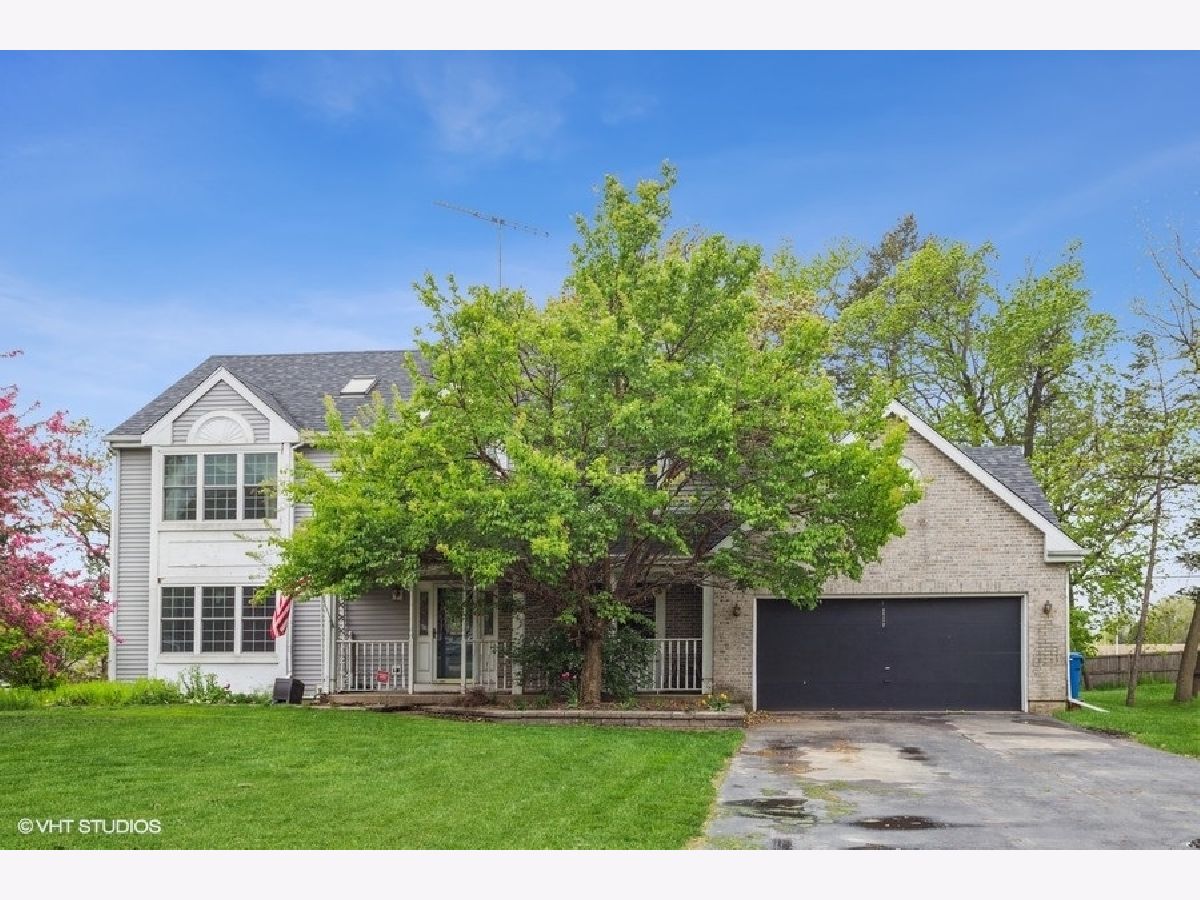 Homes Sold Walnut Hills Bartlett Illinois, 652 White Oak