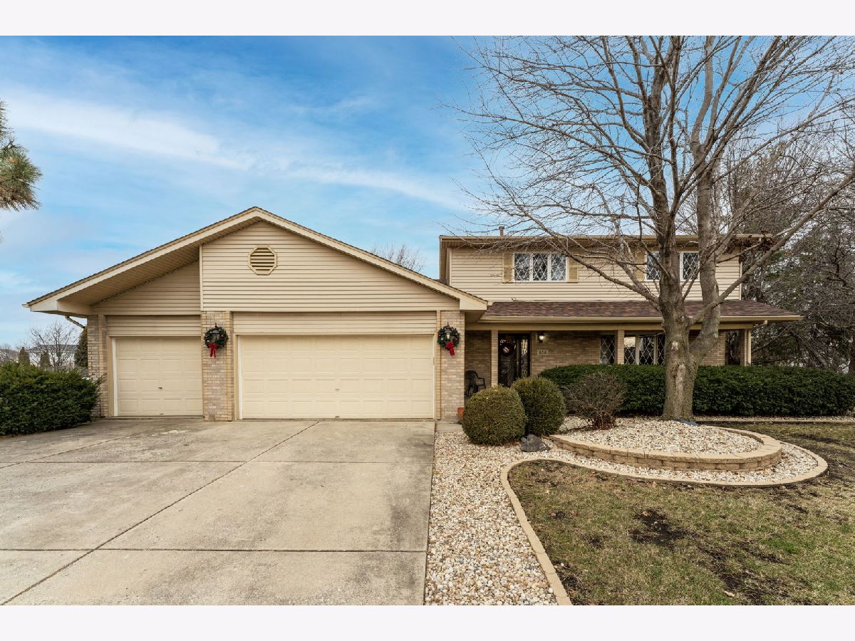 Homes Sold Butterfield Place Matteson Illinois, 636 Phlox