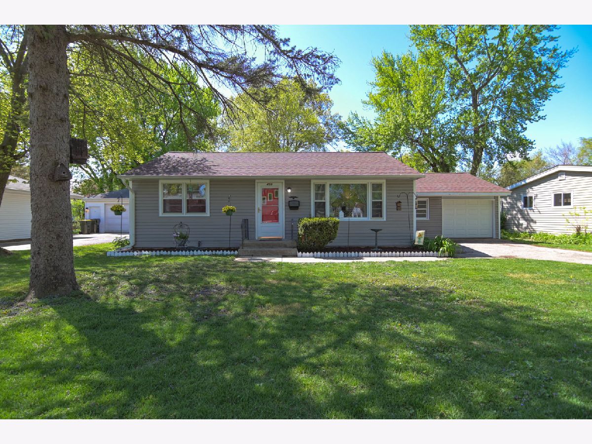 Homes Sold Sun Valley Cary Illinois, 459 James