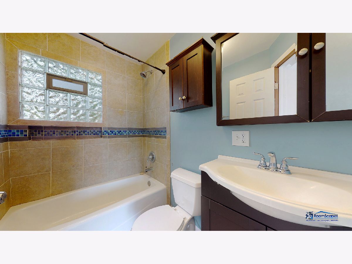 Homes Sold Meyers Bayview Terrace Fox Lake Illinois, 35776 Marine