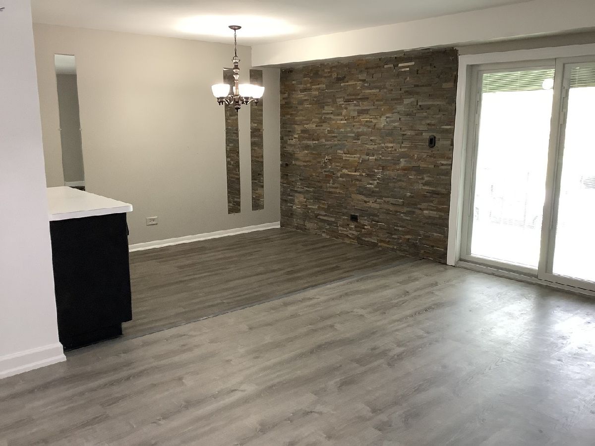 Condominiums Rented Brooklodge Palos Hills Illinois, 10641 Brooklodge