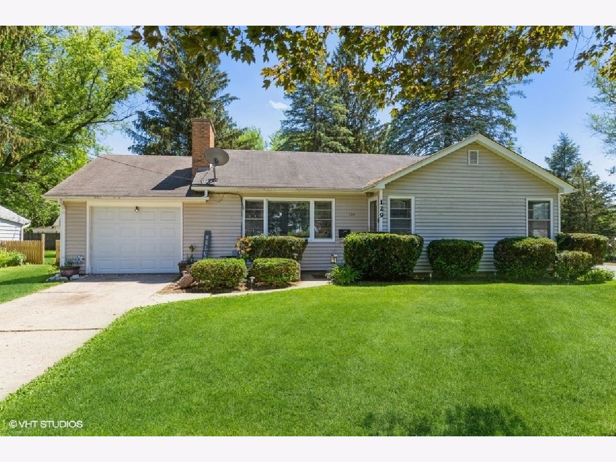 Homes Sold Weavers Cary Illinois, 129 Weaver