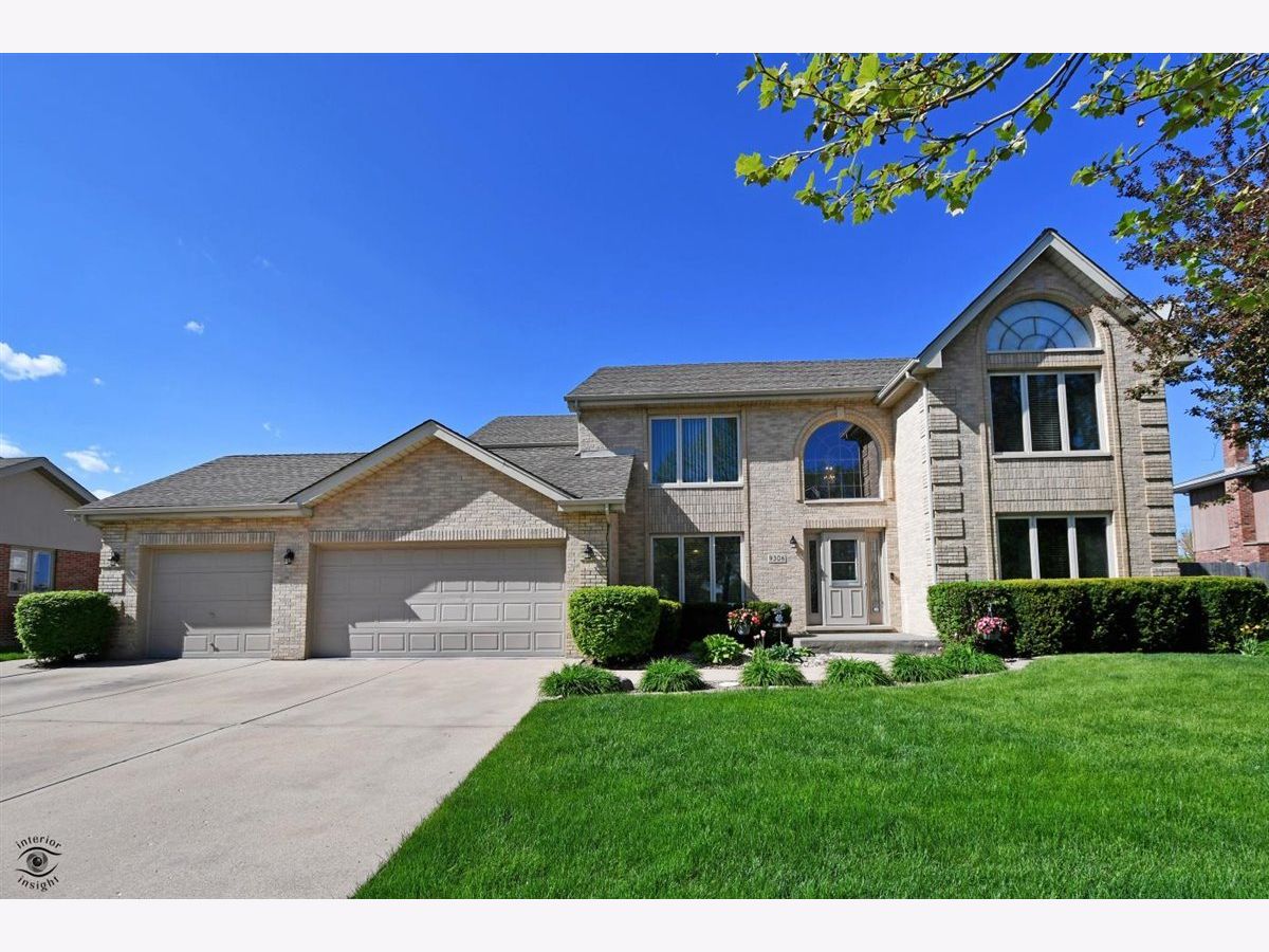 Homes & Townhomes Sold Timbers Estates Tinley Park Illinois, 9306 Thornwood