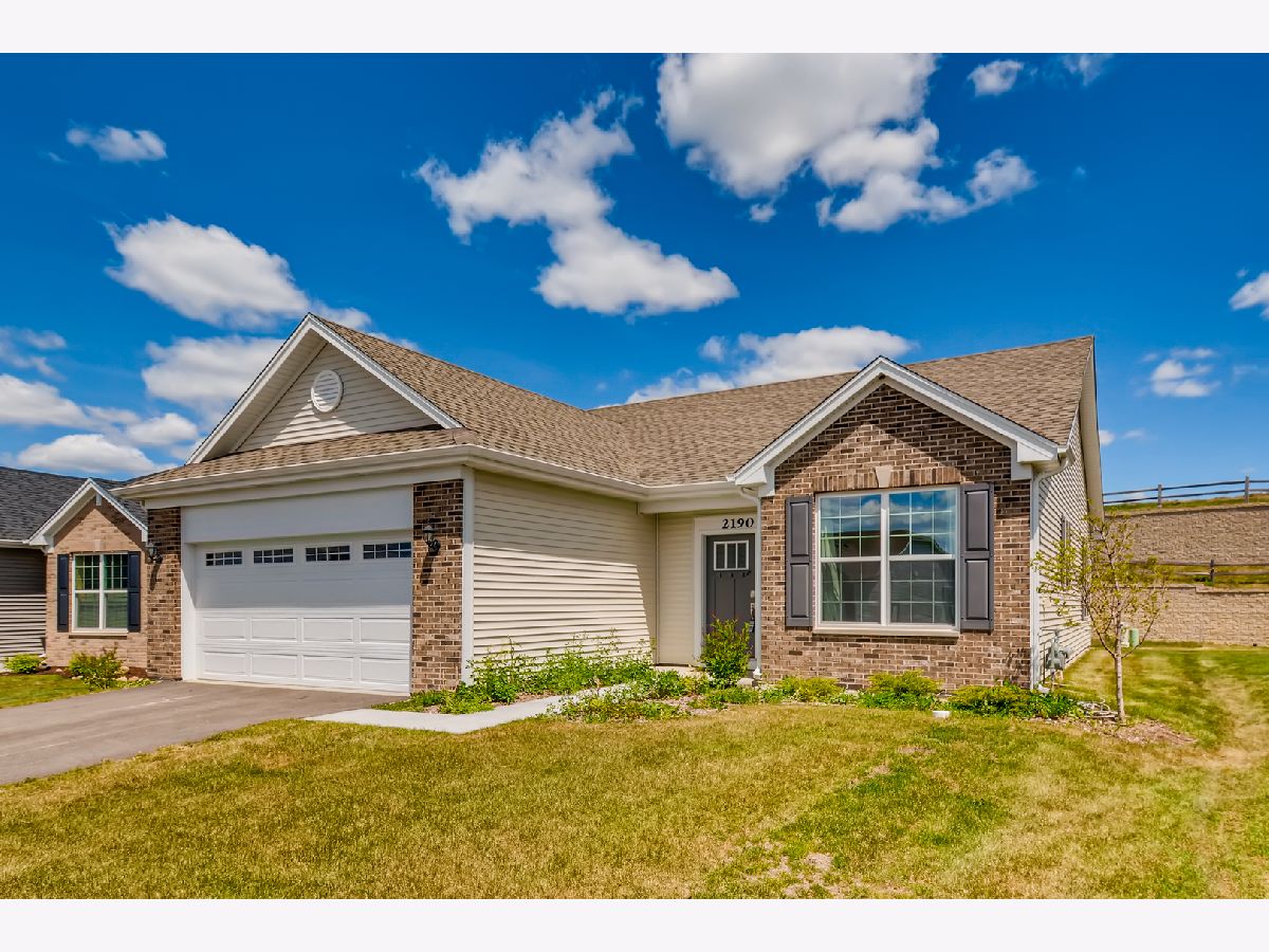 Homes & Condos & Townhomes Sold Andare At Glenloch Algonquin Illinois, 2190 Indigo