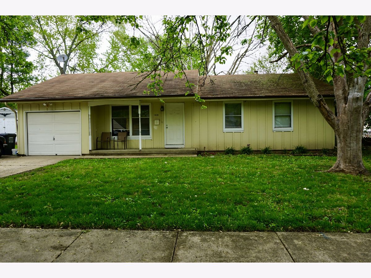 Homes Sold Wellers Lincolnwood Urbana Illinois, 1516 Rutledge