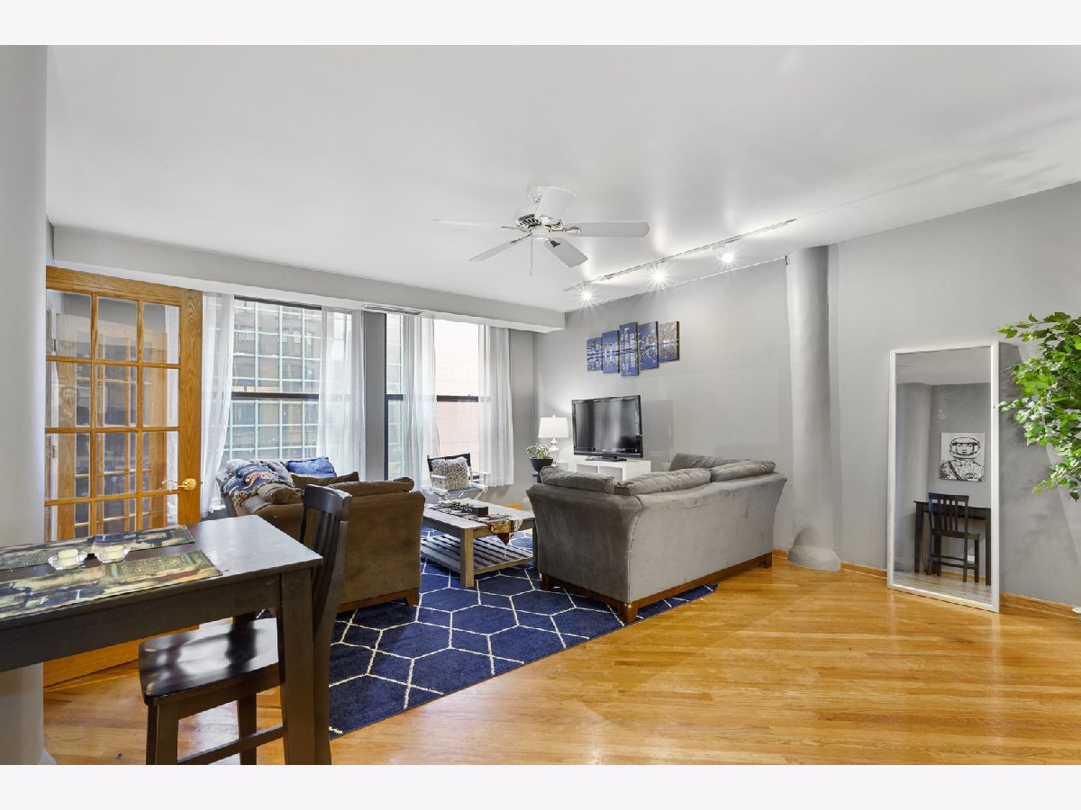 Condominiums Sold Manhattan Chicago Illinois, 431 Dearborn