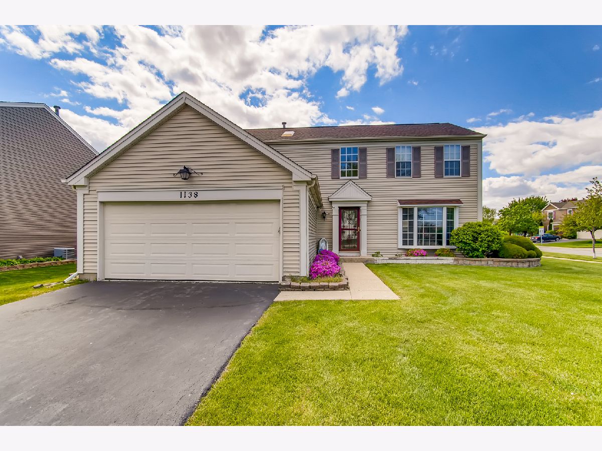 Homes Sold Haddonfield Carol Stream Illinois, 1138 Country Glen