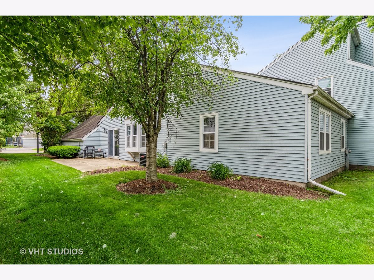 Townhomes Sold Devonshire Of Naperville Naperville Illinois, 1045 Devonshire