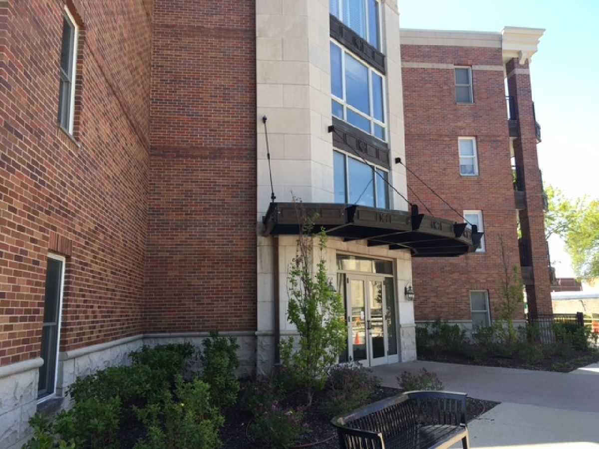 Condominiums & Homes Sold Wheaton Place Wheaton Illinois, 111 Wheaton