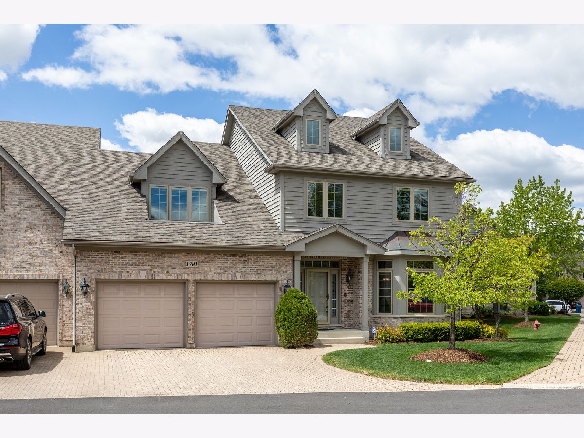 Townhomes & Condos Sold Lake In The Forest Bartlett Illinois, 1781 Rizzi