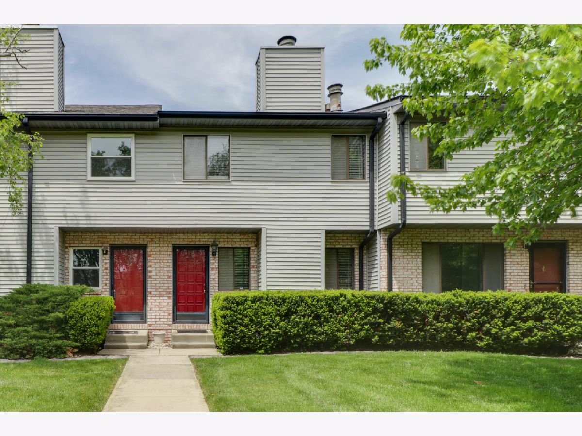 Condos & Townhomes Sold Presidential Walk Bloomington Illinois, 1110 Jefferson