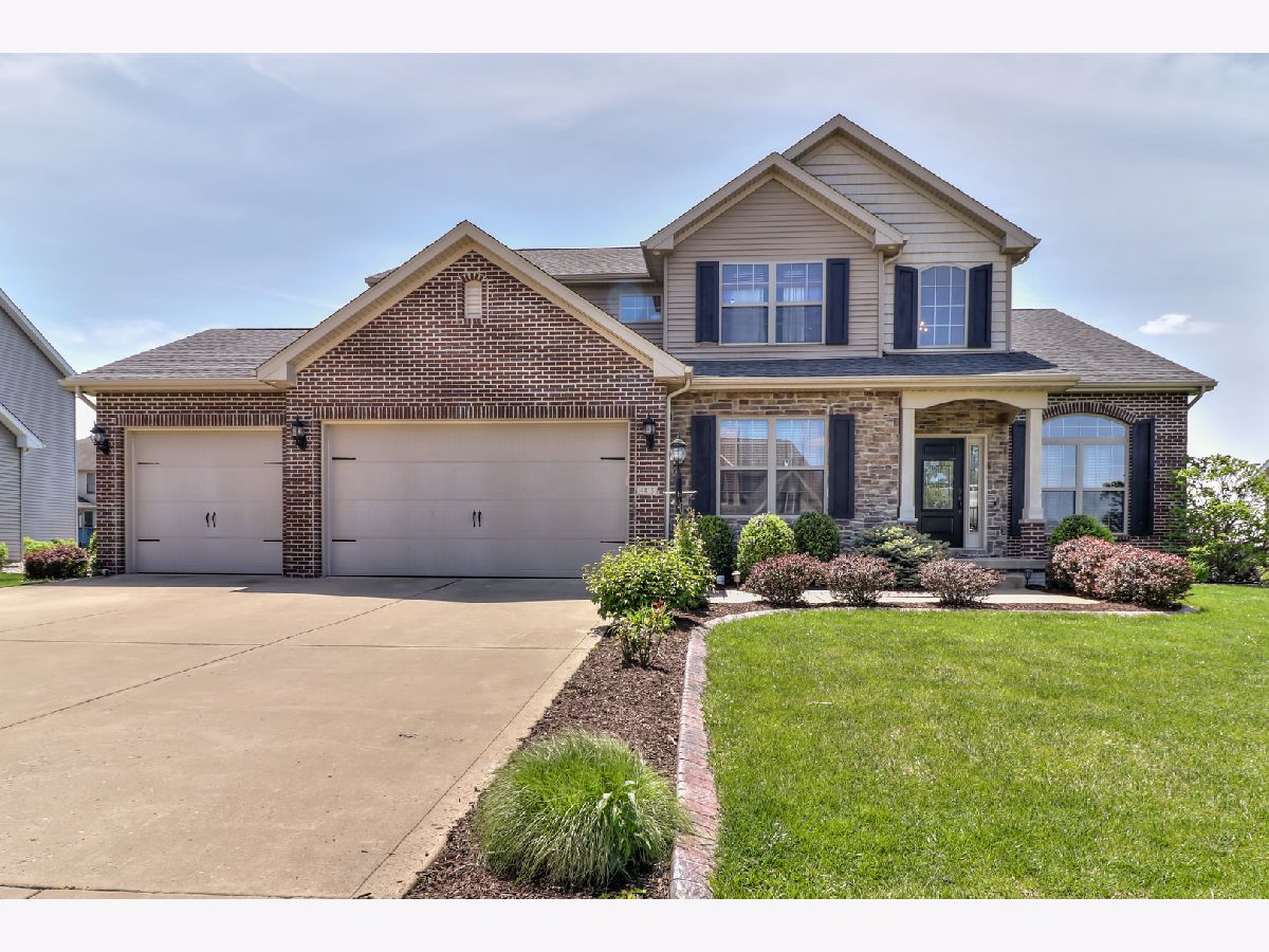 Homes Sold Chestnut Grove Champaign Illinois, 4815 Sandcherry