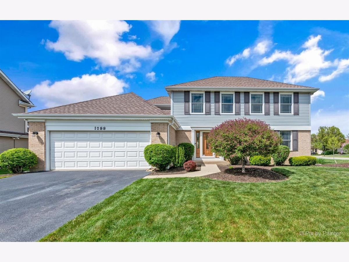 Homes Sold Mill Valley Carol Stream Illinois, 1288 Crystal Shore