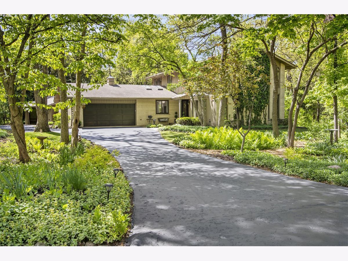 Homes & Condos & Townhomes Sold Wild Rose St Charles Illinois, 3N894 Thornapple