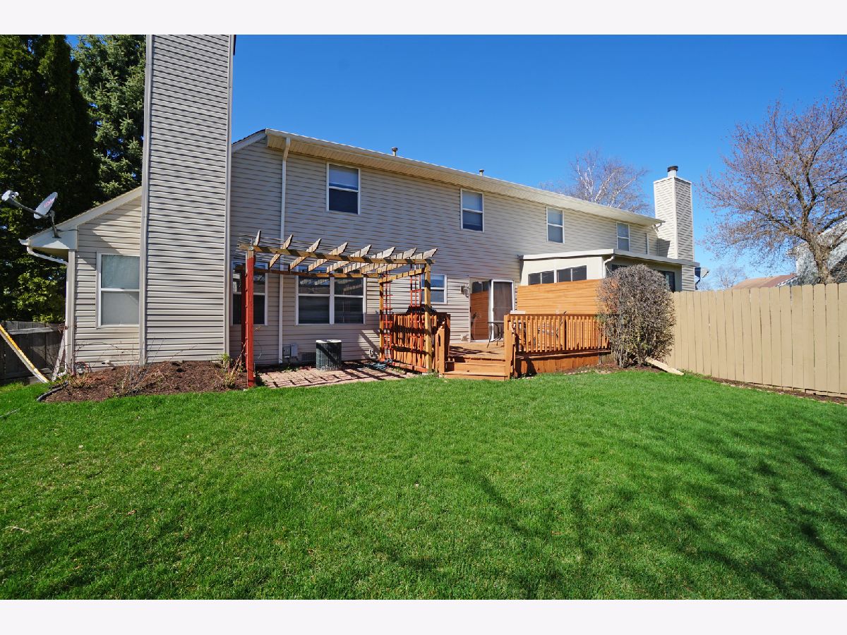 Townhomes Rented Serendipity Buffalo Grove Illinois, 522 Lasalle