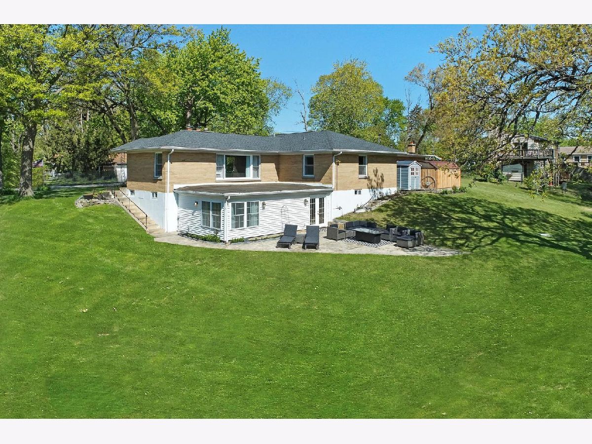 Homes Sold Thelens Fairview Mchenry Illinois, 5208 Leeside