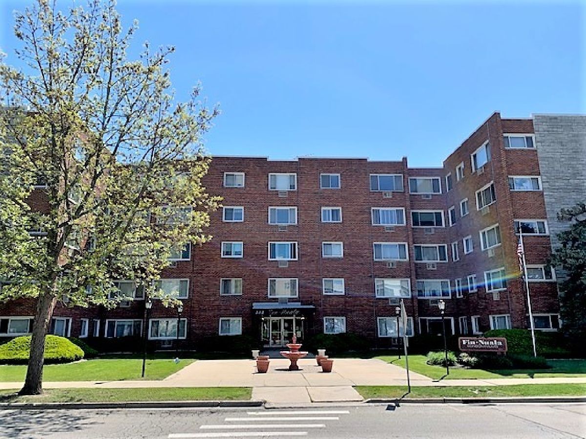Condominiums Sold Finuala Joliet Illinois, 222 Madison