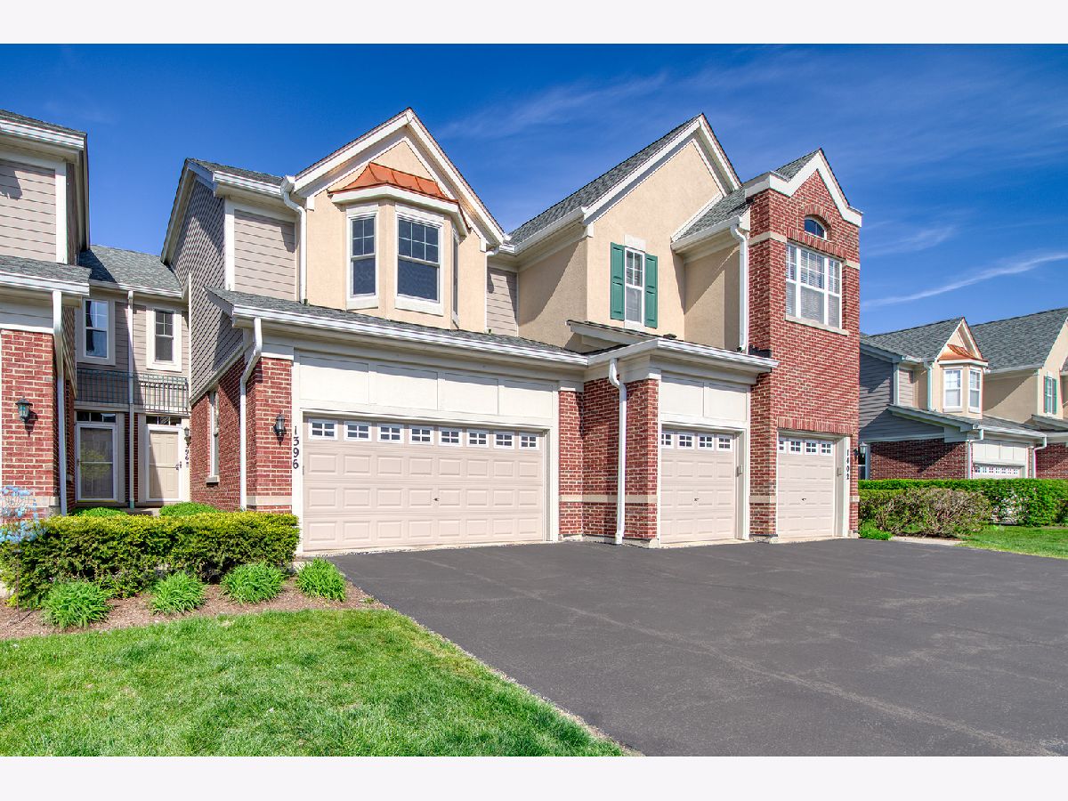 Homes & Townhomes Rented Greggs Landing Vernon Hills Illinois, 1396 Pinehurst
