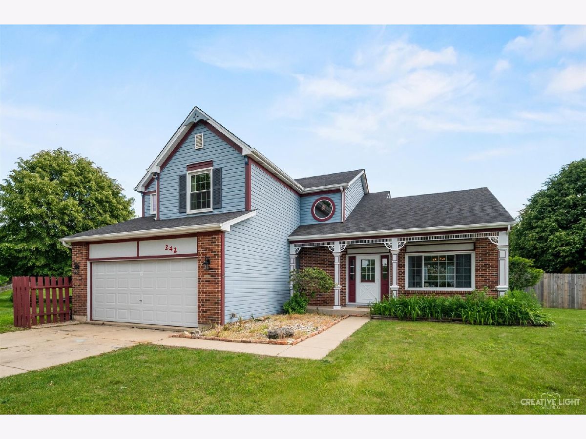 Homes Sold Chelsea Meadows Sugar Grove Illinois, 242 Cross