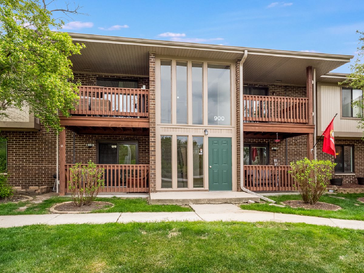 Brookside Streamwood IL, Condominiums & Homes For Sale & For Rent