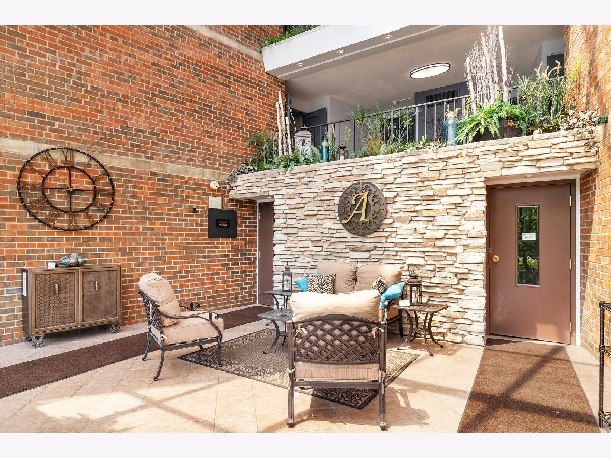 Townhomes & Condos Sold Atrium Elmhurst Illinois, 2 Atrium