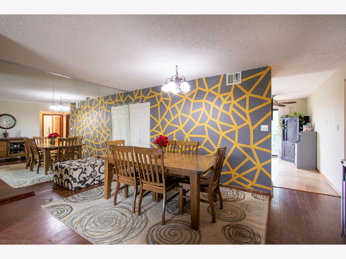 Condominiums Sold Long Valley Palatine Illinois, 1412 Carol