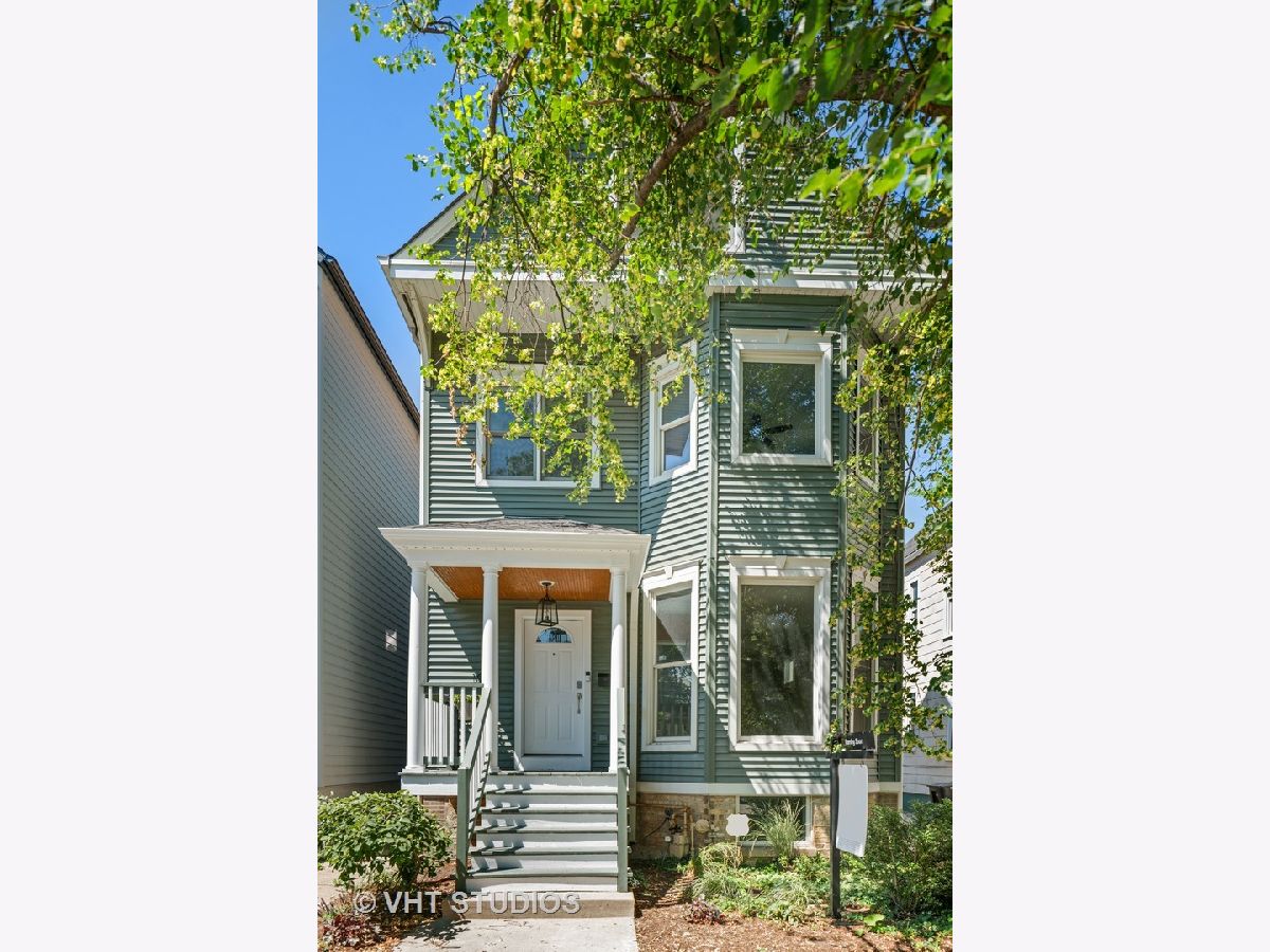 Townhomes & Condos & Homes Sold Roscoe Village/lakeview Chicago Illinois, 1922 Berenice