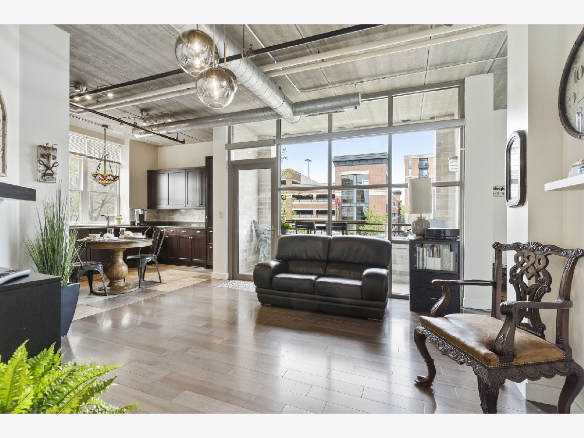 Condominiums Sold Metro Lofts Arlington Heights Illinois, 10 Dunton
