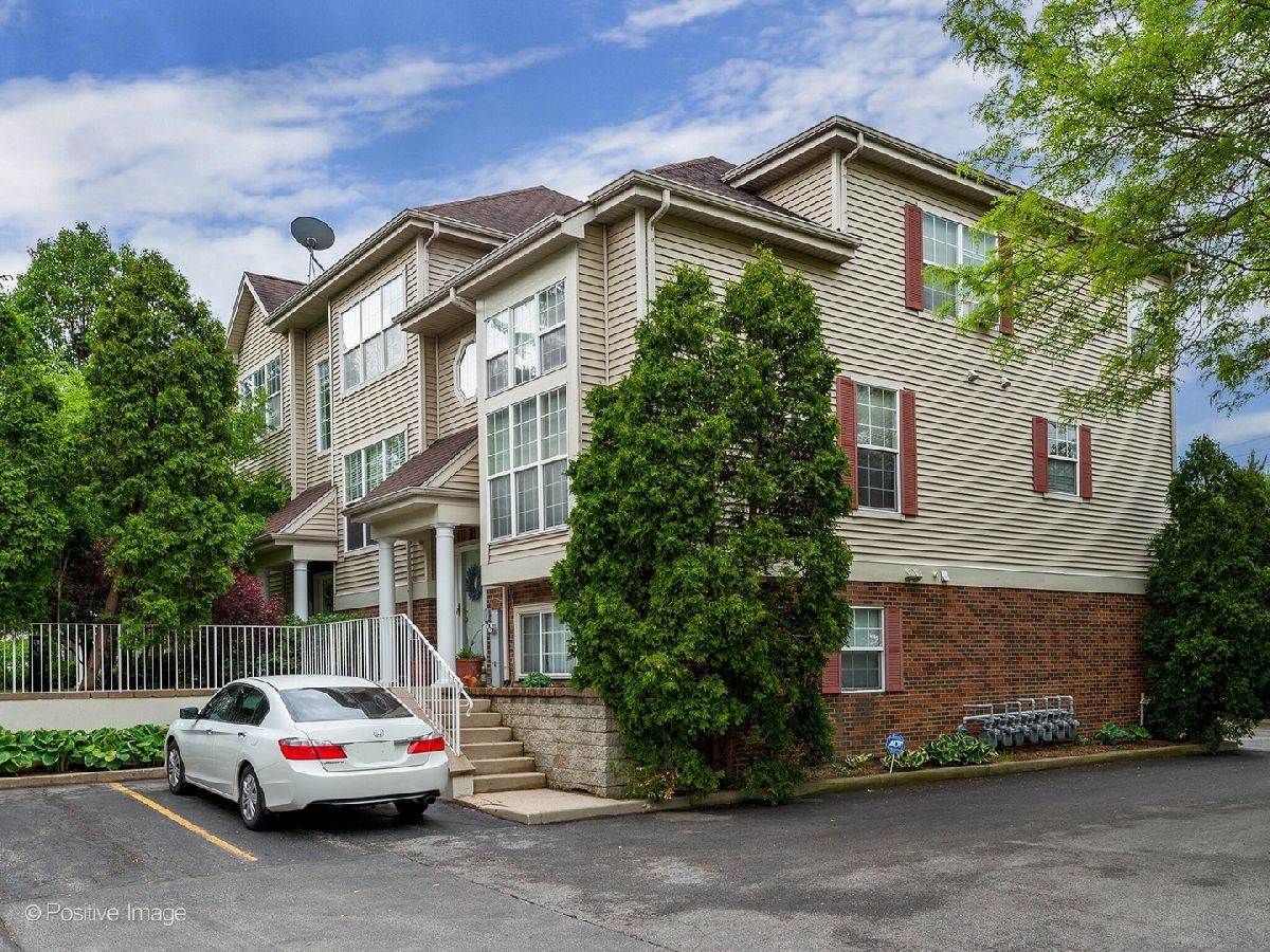 Townhomes Sold Illini Grove Palatine Illinois, 5 Illinois