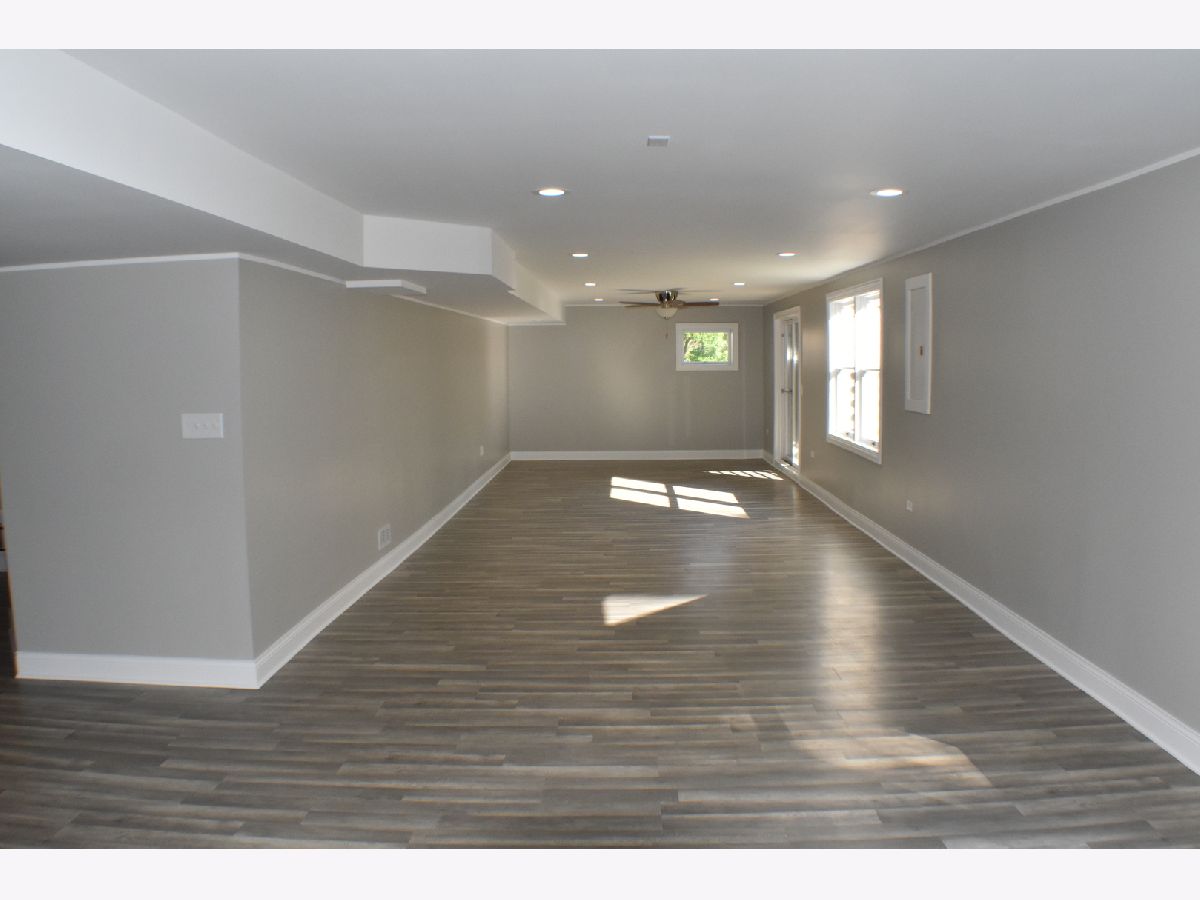 Homes Sold Pine Hill Lake Antioch Illinois, 924 Summer Hill