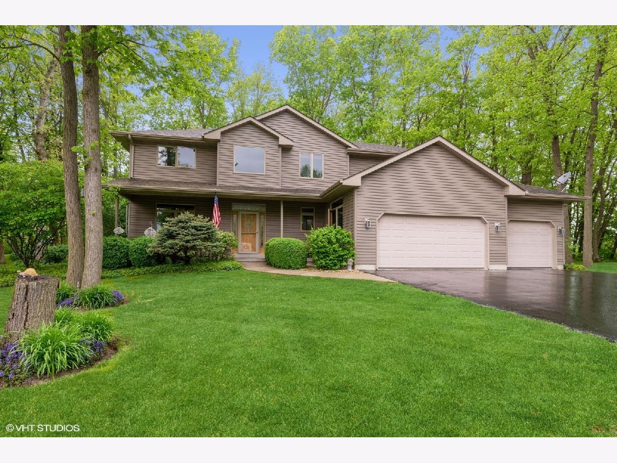 Homes Sold Hickory Ridge Kirkland Illinois, 300 Hickory