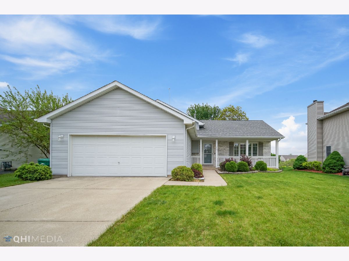 Homes & Condos & Townhomes Sold Foxford Manhattan Illinois, 25047 Blackthorne