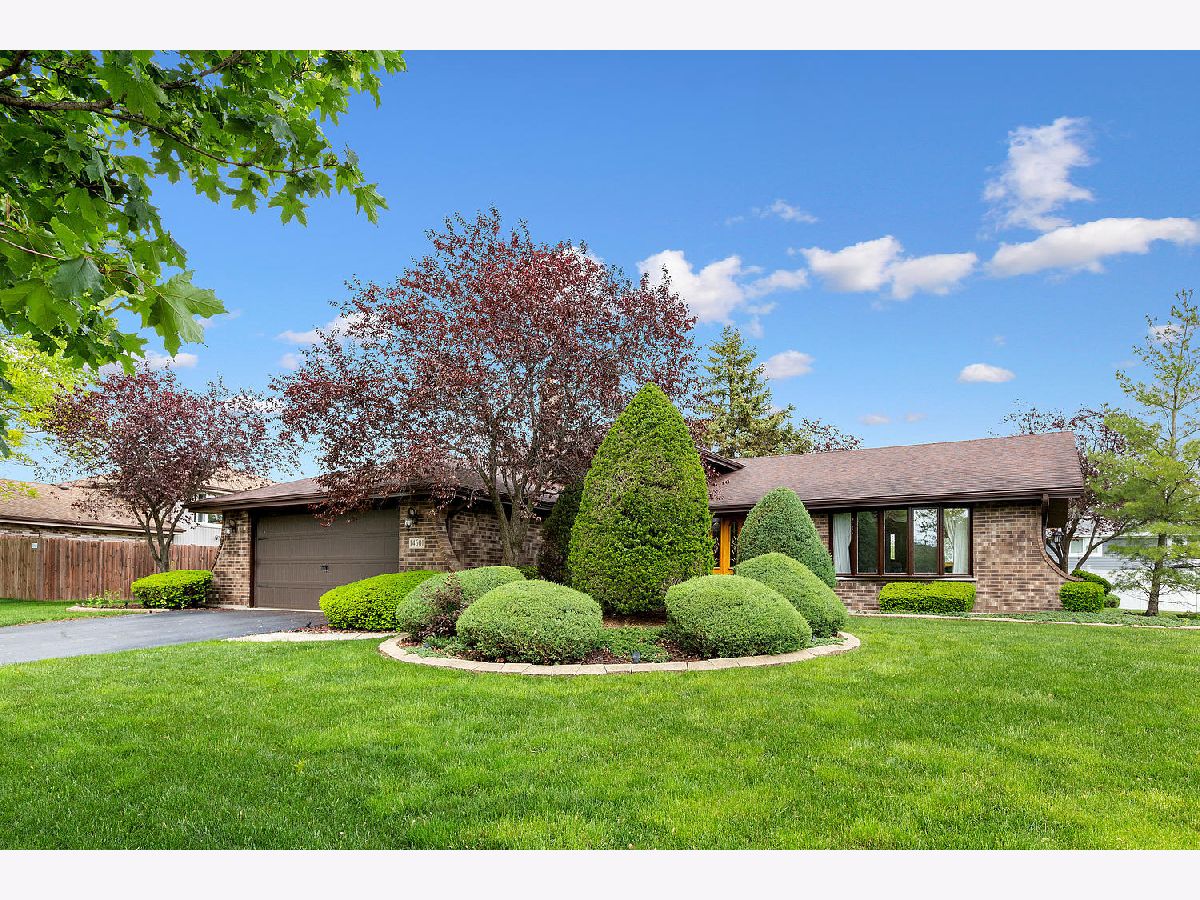 Homes Sold Pinewood East Orland Park Illinois, 14601 Mesquite
