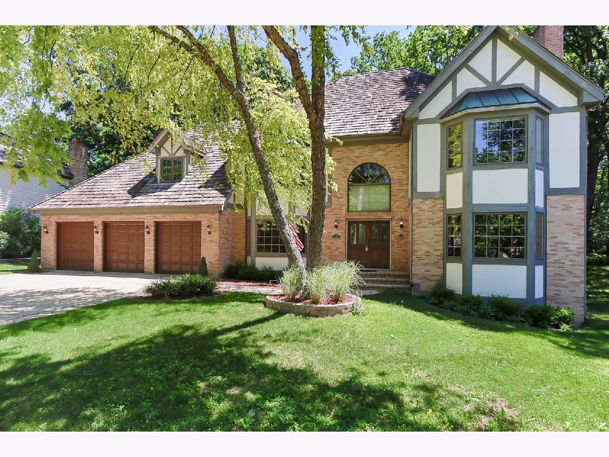 Homes & Townhomes Sold Woods Of Oak Hills Bartlett Illinois, 921 Doral
