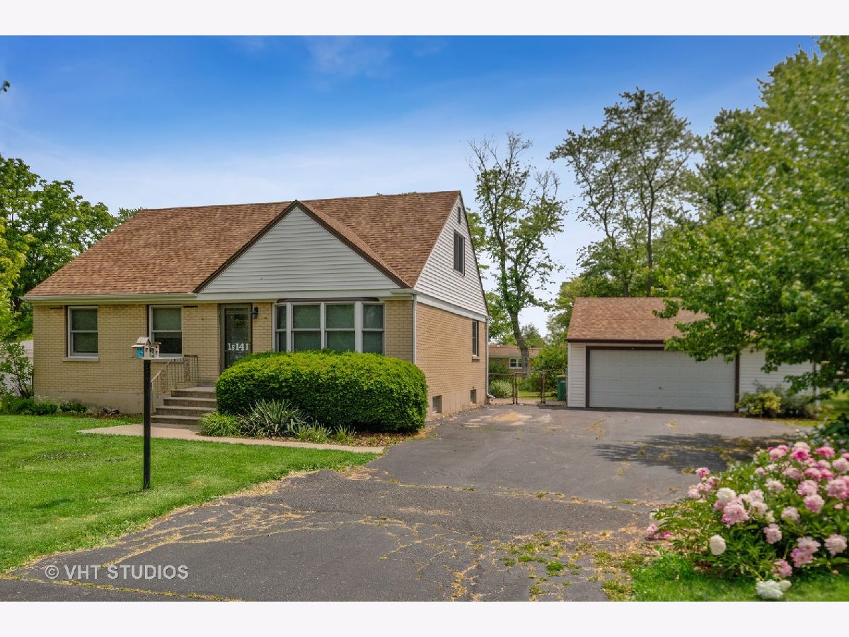 Homes Sold Westlands Villa Park Illinois, 1S141 Buttercup