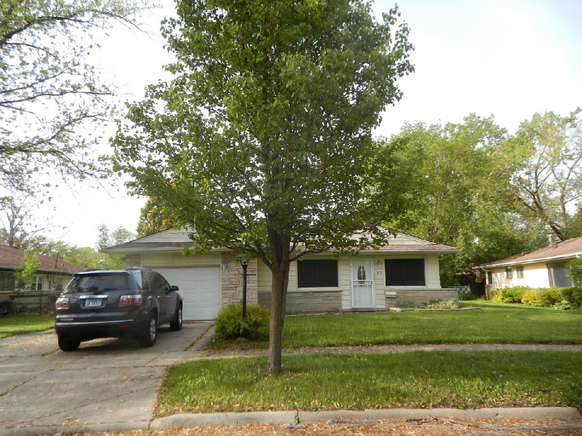 Homes Sold Westwood Park Forest Illinois, 374 Westgate