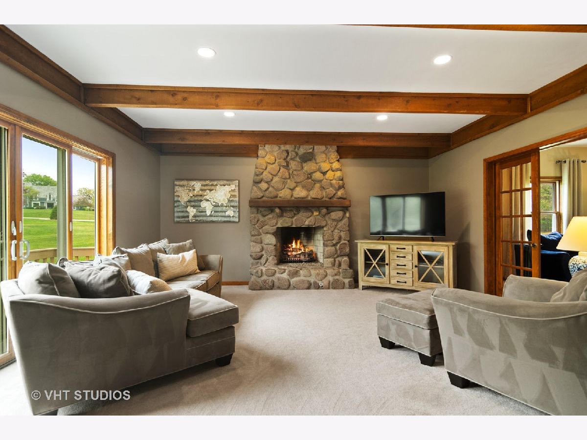Homes Sold Farm Trails Lake Barrington Illinois, 25235 Cayuga