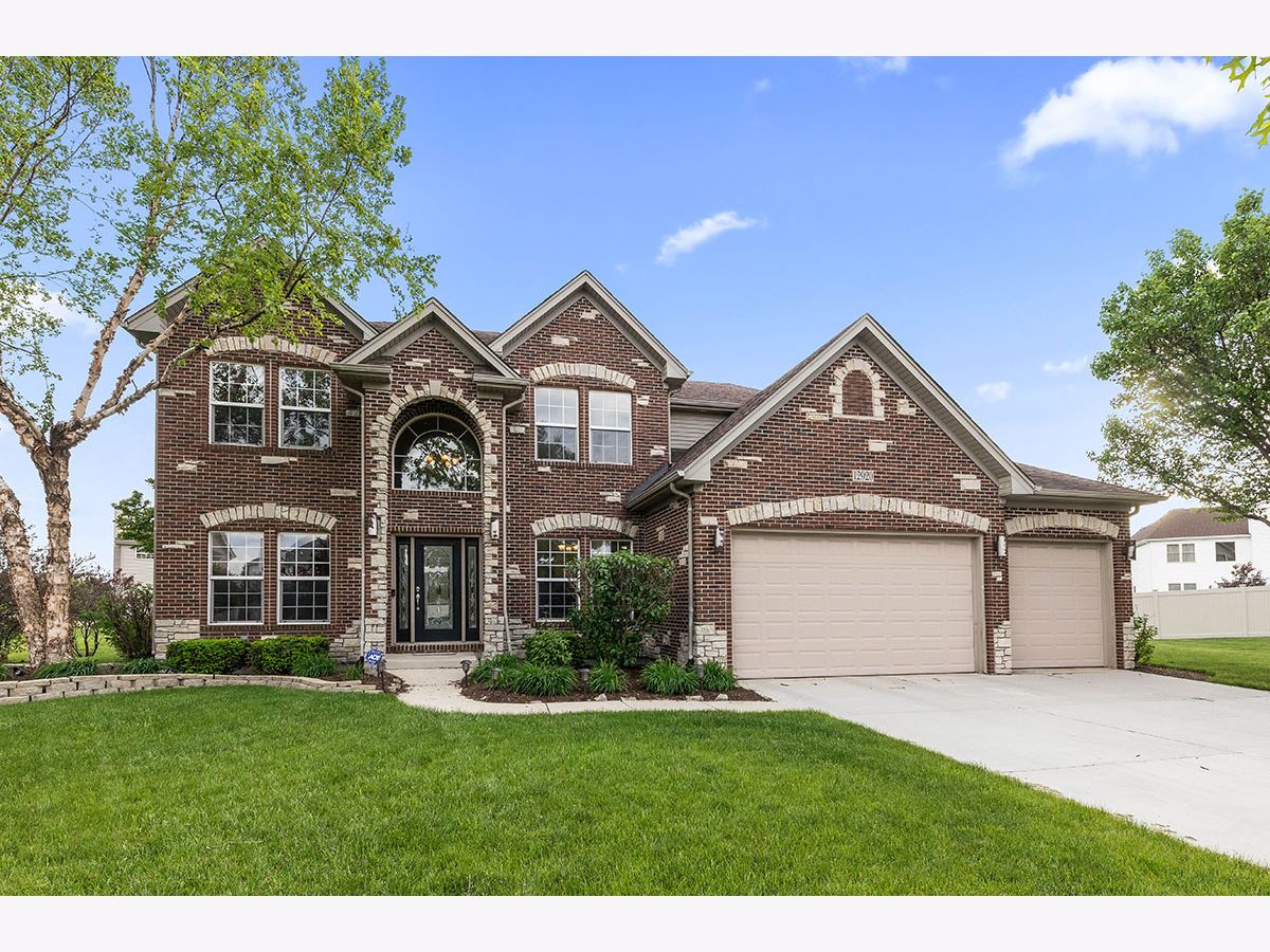 Homes Sold King's Crossing Plainfield Illinois, 12920 Waterford