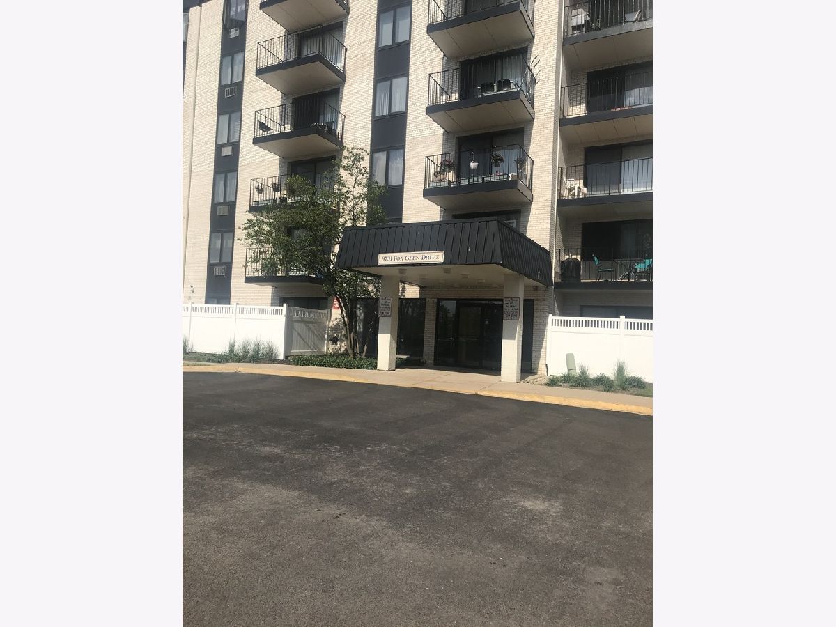 Terrace Square Niles IL, Condos & Townhomes & Homes For Sale & For Rent